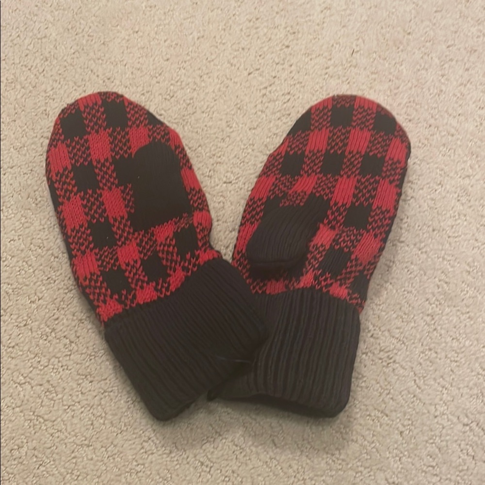NWOT Cotton Country Black Knit Mittens 👵MT